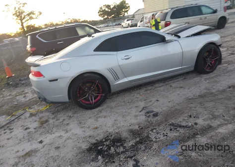 2015 Chevrolet Camaro 1Lt из США, поврежденный, VIN 2G1FD1E32F9226331